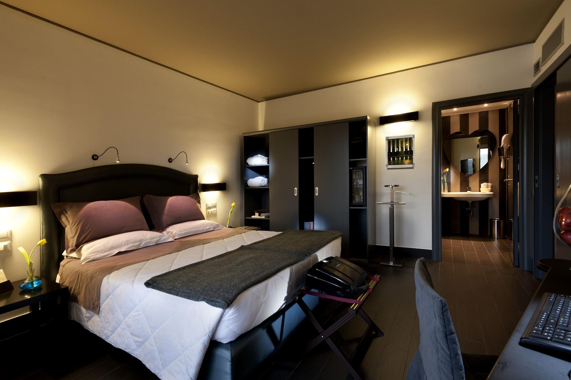 Astoria Palace 4*
