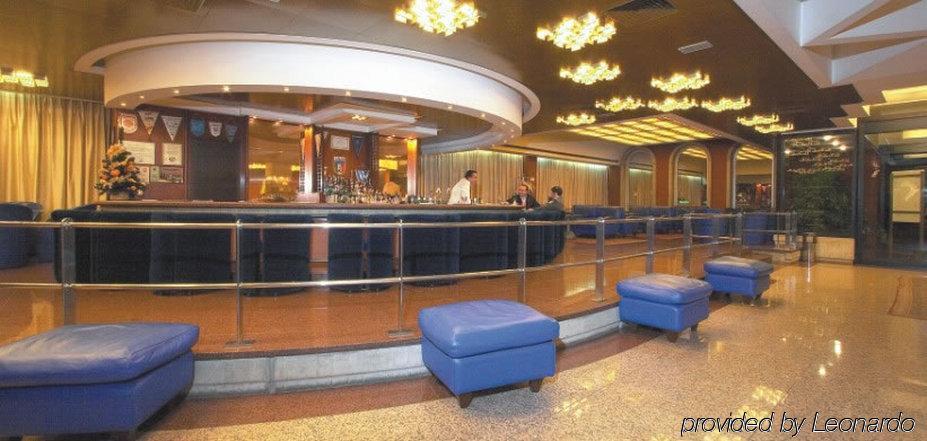 Astoria Palace 4*